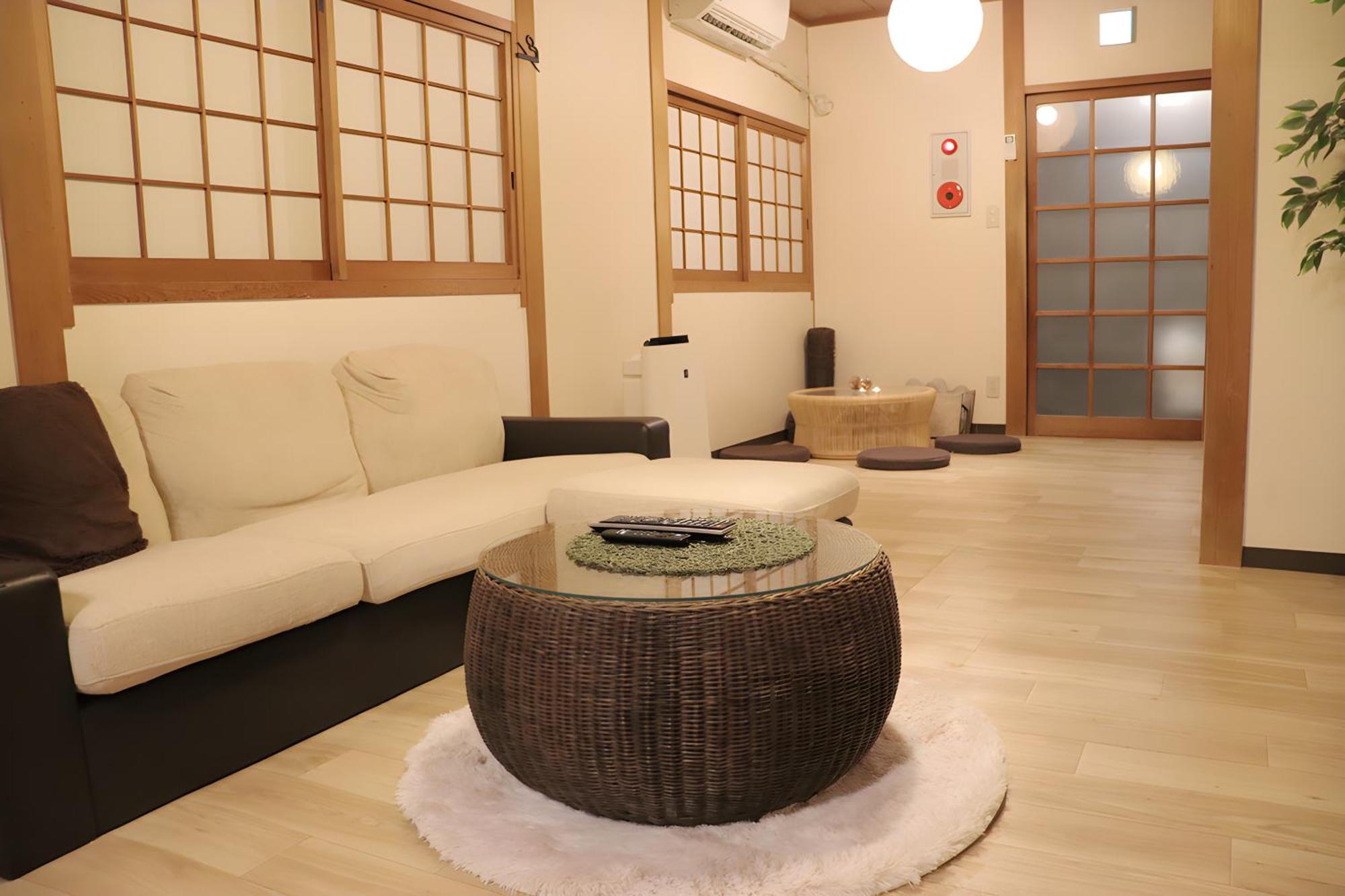 Renewal 天神橋筋六丁目駅徒歩2分 屋上テラス付き一軒家 天満居酒屋街2分 梅田10分 難波15分 Villa Osaka Eksteriør billede